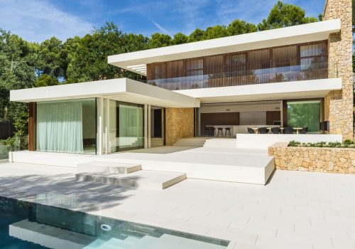 luxury-modern-villa-with-pool-scaled.jpg